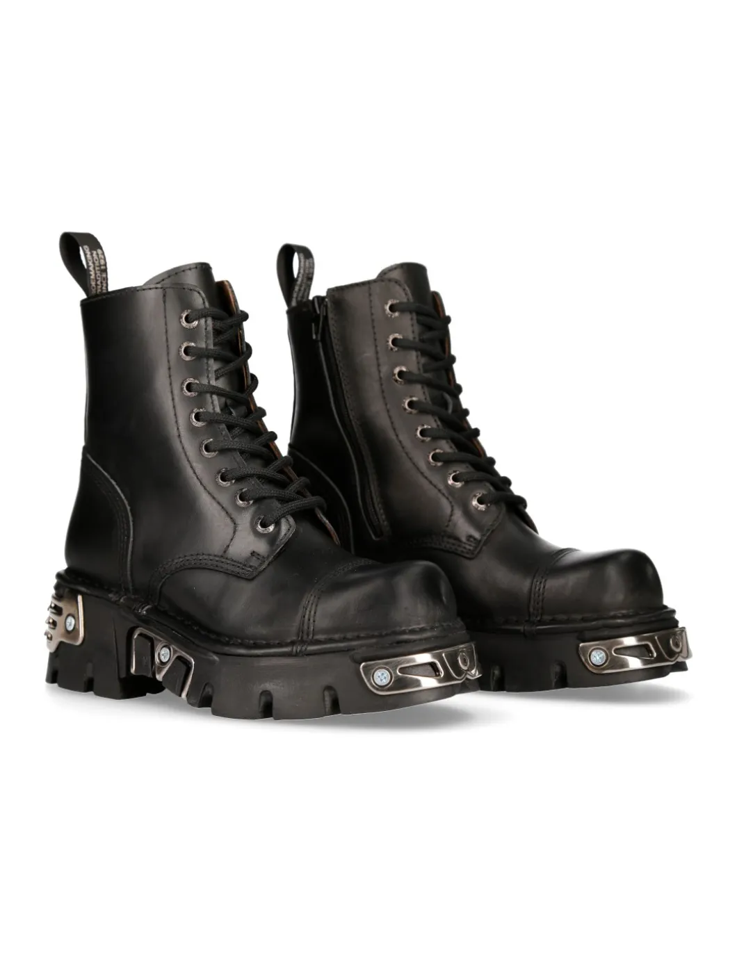 ANKLE BOOT BLACK REACTOR WITH LACES M-NEWMILI083-S35