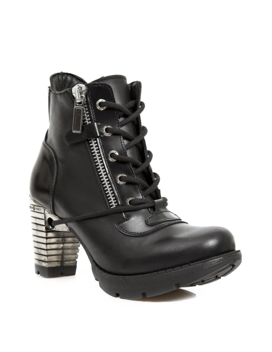 ANKLE BOOT TRAIL M-TR041-C2