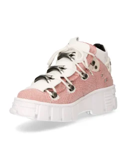SHOE TOWER WITH LACES M-WALL106-V1