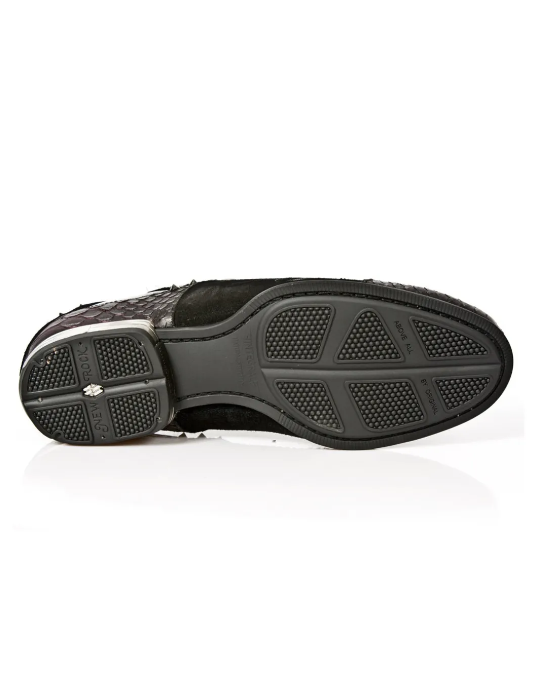 SNOB M-8425-C2